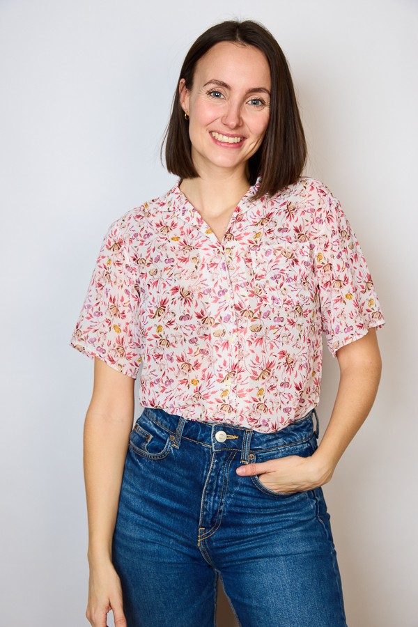 Camisa vintage blanca con estampado floral- Ropa mujer SusiSweetdress