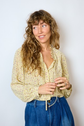 Camisa vintage beige estampado flores- Ropa mujer SusiSweetdress