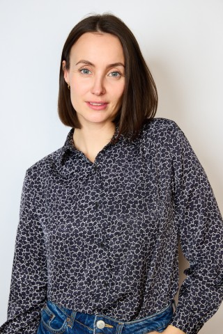 Camisa vintage negra estampado floral- Ropa mujer SusiSweetdress