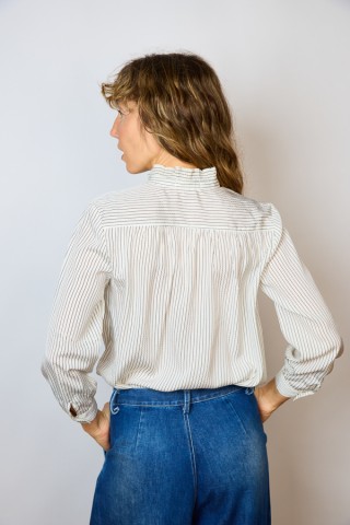 Camisa vintage blanca con finas rayas negras- Ropa mujer SusiSweetdress