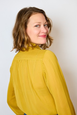 Camisa vintage gris claro detalles frutales- Ropa mujer SusiSweetdress