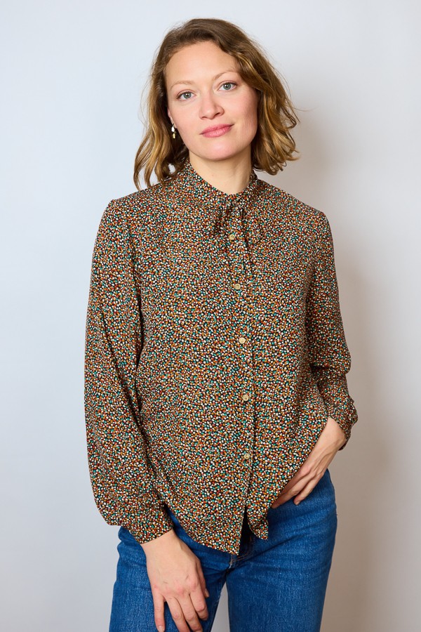 Camisa vintage negra estampado floral- Ropa mujer SusiSweetdress