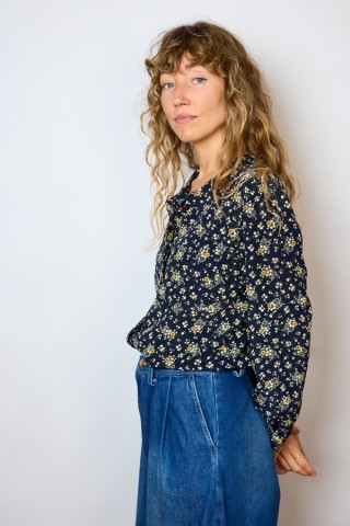Camisa vintage azul marino con estampado de ramilletes- Ropa mujer SusiSweetdress