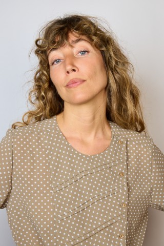 Camisa vintage beige con lunares blancos- Ropa mujer SusiSweetdress