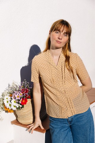 Camisa vintage cruda con puntitos negros- Ropa mujer SusiSweetdress