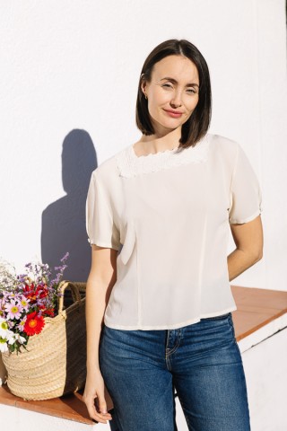 Camisa vintage blanca con encaje delantero- Ropa mujer SusiSweetdress