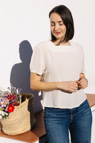 Camisa vintage blanca con encaje delantero- Ropa mujer SusiSweetdress