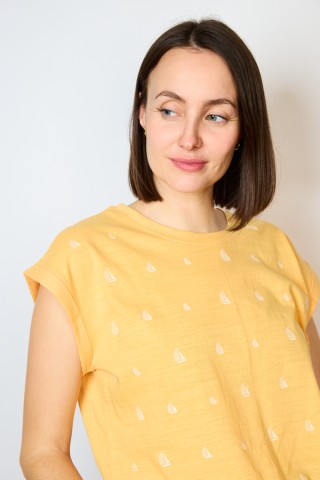 Camiseta SusiSweetdress amarilla con barcos blancos- Ropa mujer SusiSweetdress