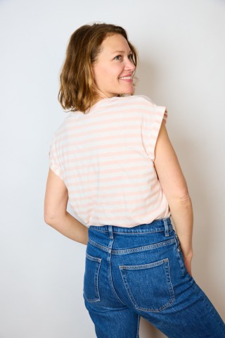 Camiseta SusiSweetdress blanca con rayas rosas pastel- Ropa mujer SusiSweetdress