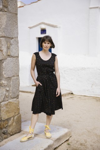 Vestid negro con tirantes anchos- Colección SusiSweetdress