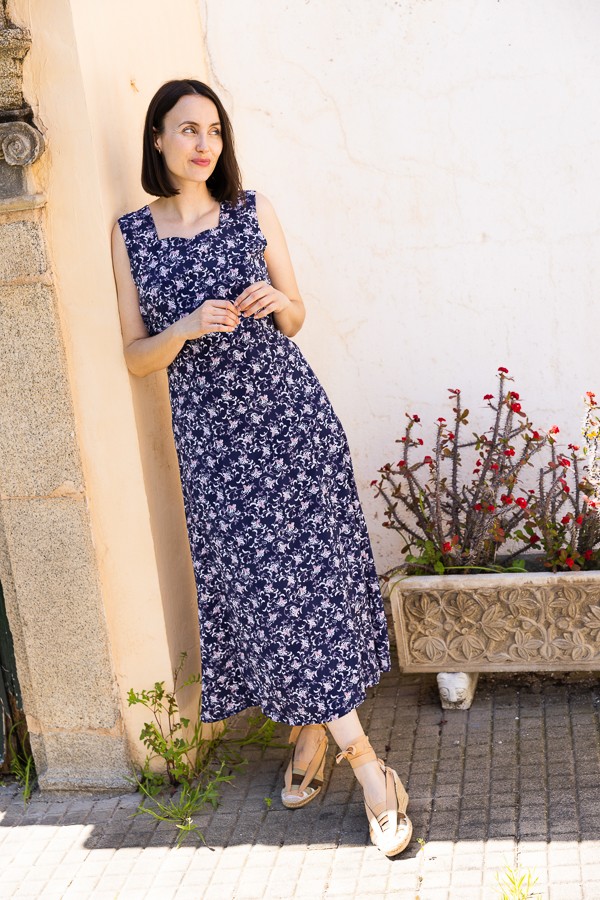 Vestido vintage azul marino con flores  - Ropa mujer vintage SusiSweetdress