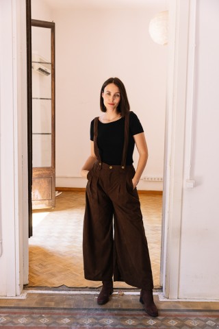 Pantalón palazzo de pana marrón oscuro con tirantes- Ropa SusiSweetdress