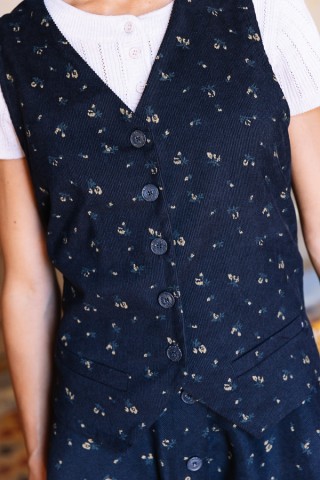 Chaleco negro de pana negra con florecitas amarillas - Ropa SusiSweetdress
