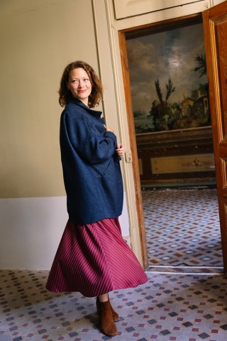 Falda maxi larga roja con líneas blancas con bolsillos- Ropa mujer SusiSweetdress