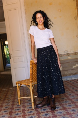 Falda larga de pana negra con flores amarillas pastel con botones- Ropa mujer SusiSweetdress