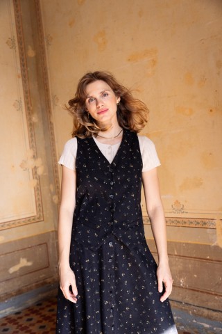 Falda larga de pana negra con flores amarillas pastel con botones- Ropa mujer SusiSweetdress