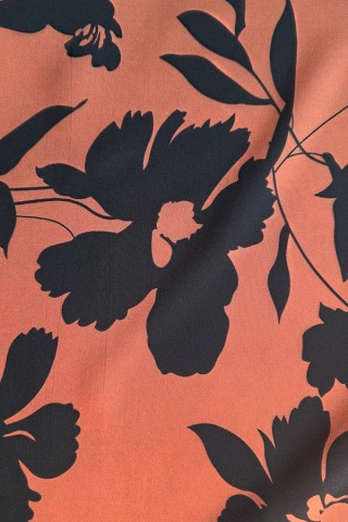 Pañuelo naranja con flores negras -Complementos SusiSweetdress