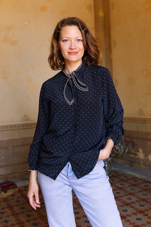 Camisa vintage negra con puntitos blancos- Ropa mujer SusiSweetdress