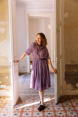 Vestido vintage azul marino con flores lilas - Ropa mujer vintage SusiSweetdress