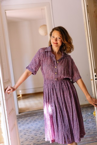 Vestido vintage azul marino con flores lilas - Ropa mujer vintage SusiSweetdress