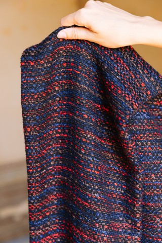 Bufanda azul marino con hilo rojo y azul- Complementos SusiSweetdress