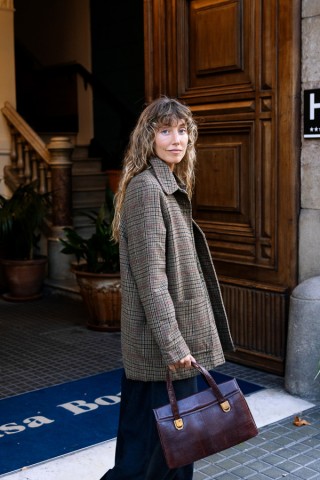 Abrigo corto en cuadros en tonos marrones-Ropa mujer SusiSweetdress