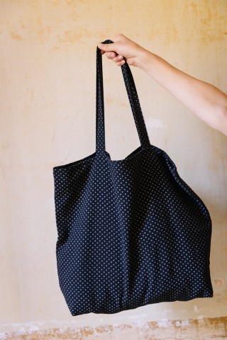 Bolsa negra con puntitos blancos- Complementos SusiSweetdress