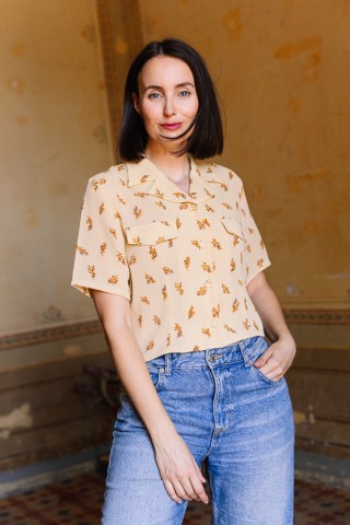 Camisa vintage amarilla pastel con ramitos marrones- Ropa mujer SusiSweetdress
