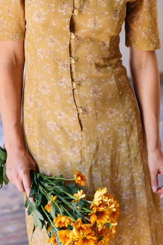 Vestido vintage amarillo con flores beis - Ropa mujer vintage SusiSweetdress