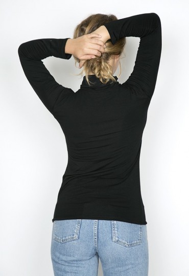 Camiseta básica SusiSweetdress negra manga larga cuello alto