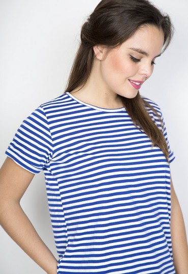 Camiseta SusiSweetdress con rayas blancas y azules